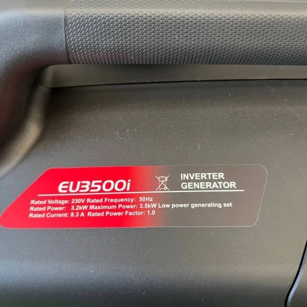 Інверторний генератор Honda EU3500i 3.5 кВт, тихий бензиновий генератор Хонда EU3500i(3.2-3.5 кВт) фото