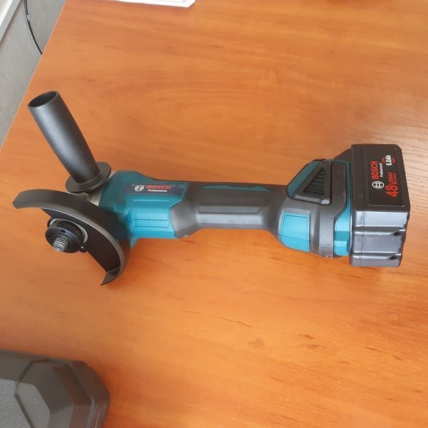 Акумуляторна болгарка Bosch GWX 48V-10C ( 48V, &Oslash;125 мм). УШМ Бош, кутова шліфмашина, турбинка GWX 48V-10C фото