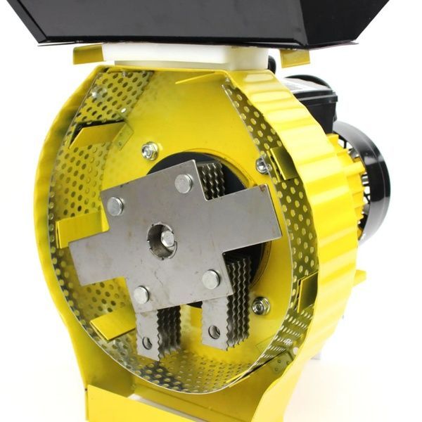 Зернодробарка DeWalt DWS 4200 (4.2 кВт, 230 кг/год). Кормоподрібнювач для зерна і качанів кукурудзи DeWalt DWS 4200 фото