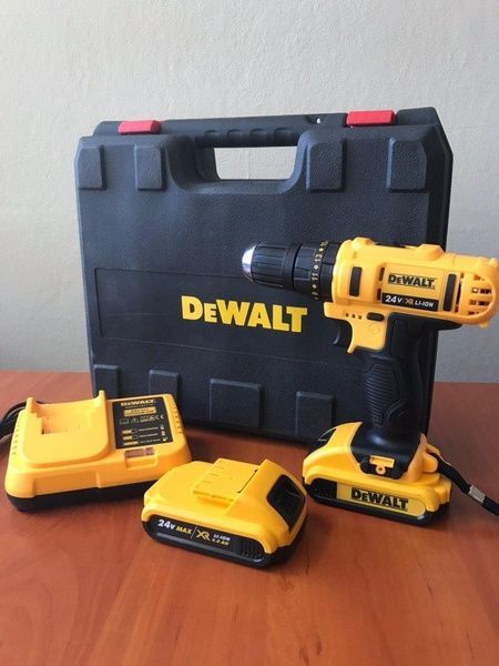 Ударний шуруповерт DeWALT DCD791 (24V 4Ah) з набором інструментів. Акумуляторний дриль-шуруповерт Девольт DCD791 фото