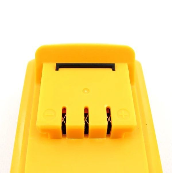 Аккумуляторная батарея DeWalt (24V, 5AH) 3 контакта, под базу с индикацией 4536 фото