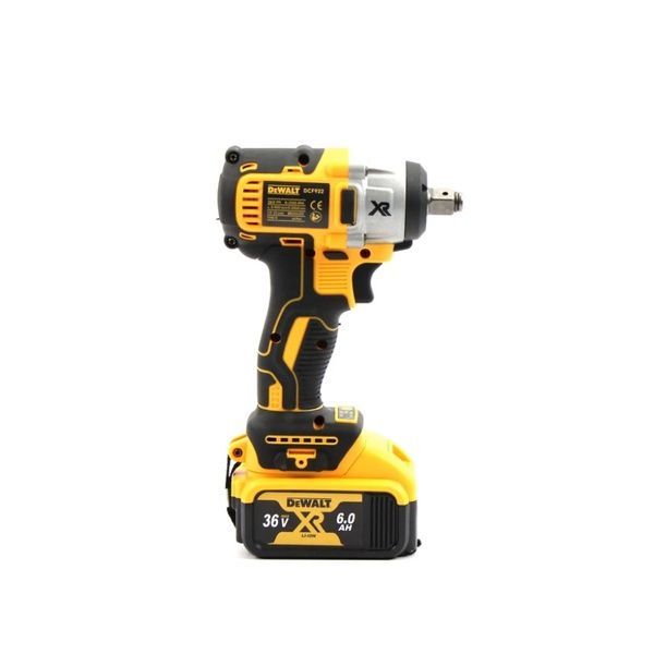 Акумуляторний гайковерт DeWalt DCF922D2T (36V, 6AH). АКБ гайковерт Девольт DCF922D2T фото