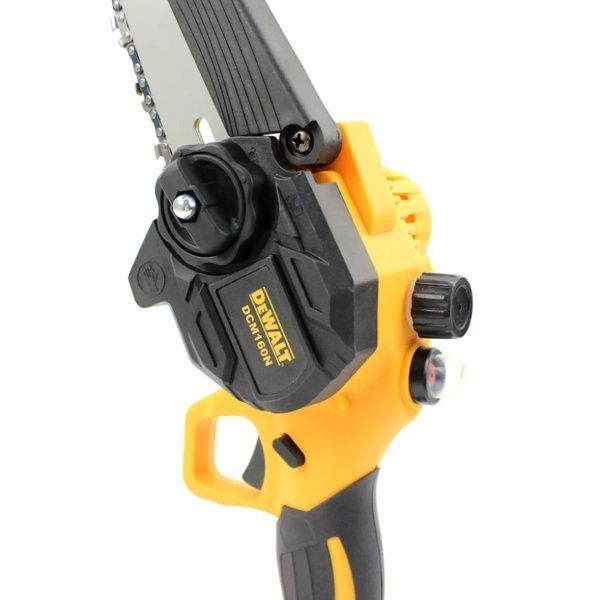 Акумуляторна міні-пила DeWalt DCM160N (24V, 5Аh, шина 15 см) з напівавтоматичним мастилом ланцюга 35346 фото