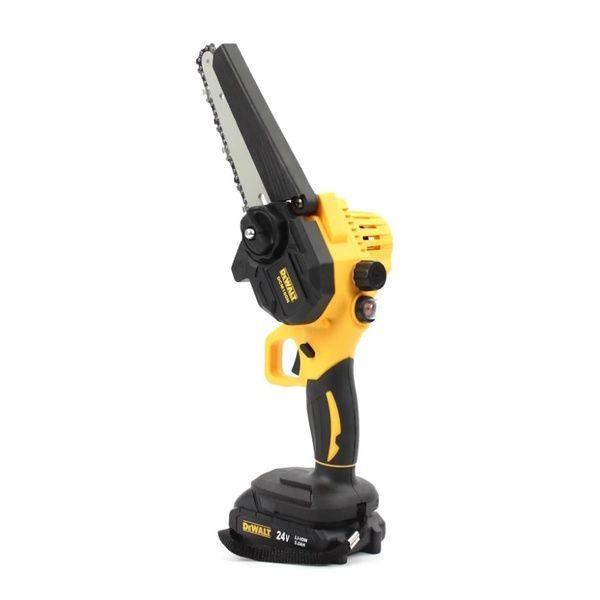 Акумуляторна міні-пила DeWalt DCM160N (24V, 5Аh, шина 15 см) з напівавтоматичним мастилом ланцюга 35346 фото