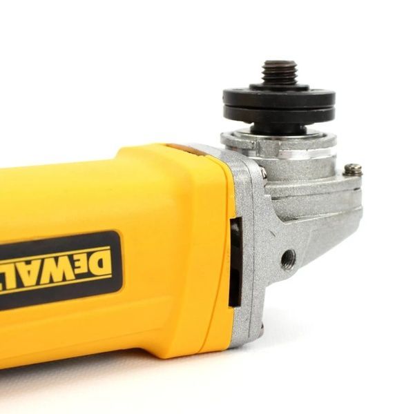 Болгарка DeWalt DWE8110S (900 Вт, 125 круг) Угловая шлифовальная машина с регулятором оборотов Деволт DWE8110S фото
