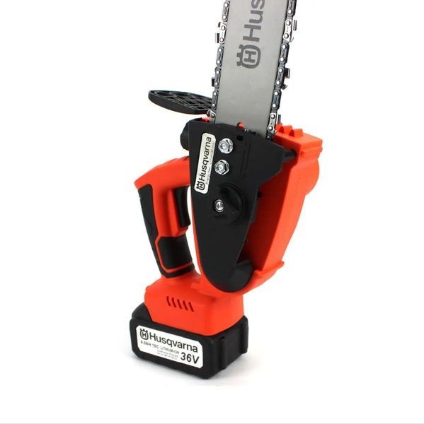 Аккумуляторная цепная пила Husqvarna 150iXP KIT (36V, 6Ah). АКБ пила с бесключевой натяжкой цепи Husqvarna 150iXP New фото