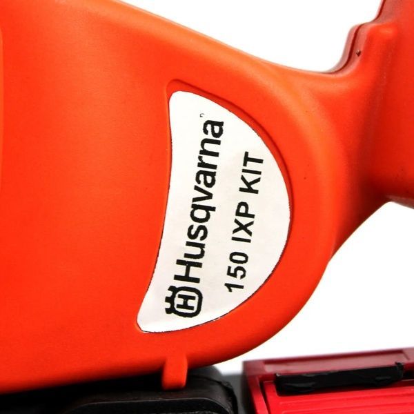Аккумуляторная цепная пила Husqvarna 150iXP KIT (36V, 6Ah). АКБ пила с бесключевой натяжкой цепи Husqvarna 150iXP New фото