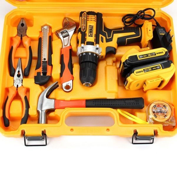 Шуруповерт DeWALT DCD771 (26V, 5AH) з великим набором інструментів. Дриль Деволт DCD771 26V, 5AH фото