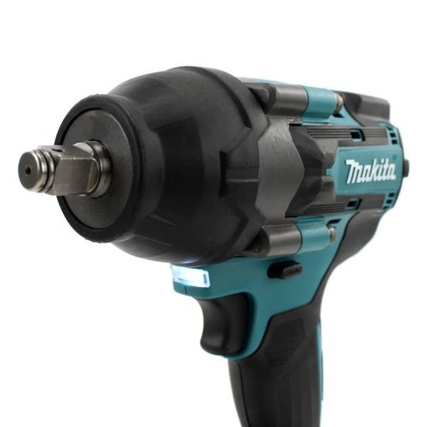 Аккумуляторный гайковерт Makita DTW1000 RTJ (36V, 9AH, 850Нм). АКБ гайковерт Макита DTW1000 фото