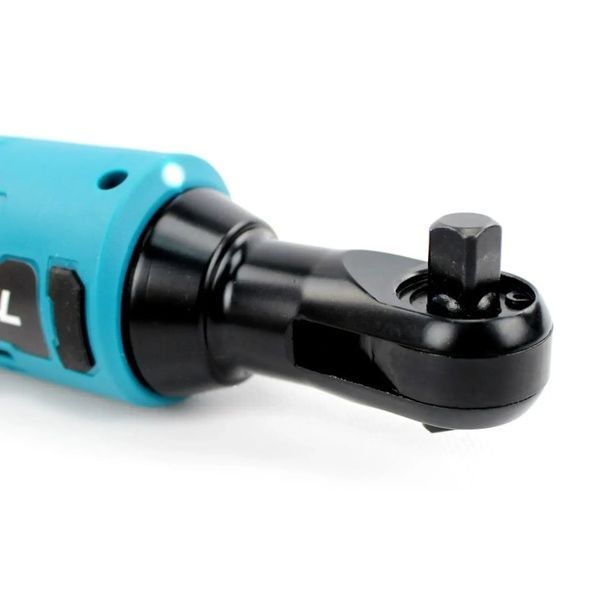 Угловой аккумуляторный гайковерт Makita WR100DZ (36V, 5AH). АКБ гайковерт Макита WR100DZ фото