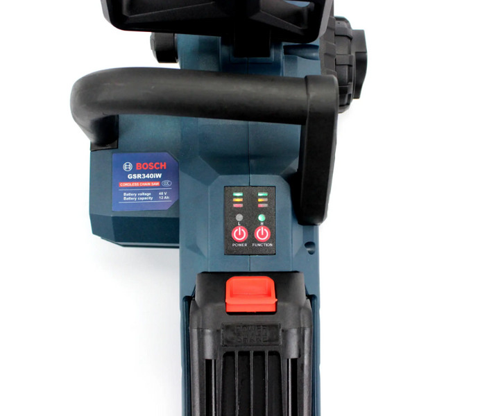 Аккумуляторная пила BOSCH GSR340iW (48V, 12AH, шина 45 см) с бесключевой натяжкой цепи и ручным тормозом BOSCH GSR340iW  фото