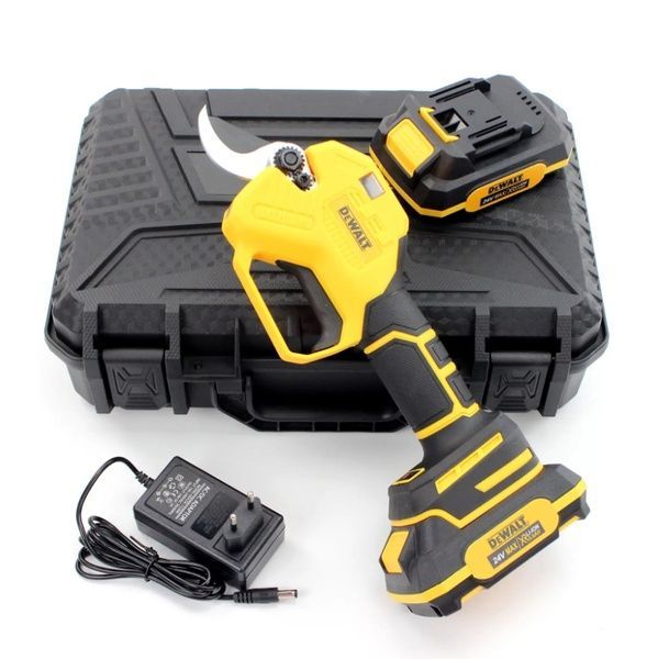 Акумуляторний секатор DeWalt DCMPP560P1 (24V, 5AH, 30мм) з індикатором заряду та різів + підсвічування DCMPP560P1 фото