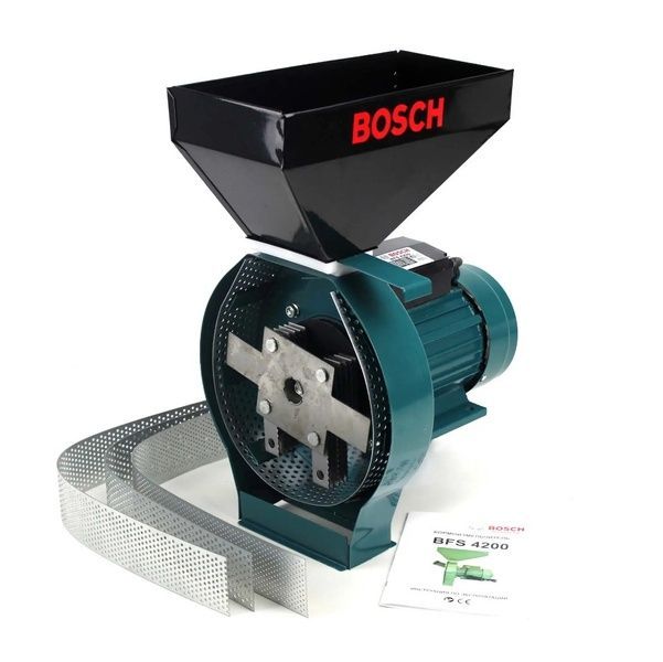 Зернодробилка Bosch BFS 4200 (4.2 кВт, 300 кг/ч). Кормоизмельчитель Бош для зерна и початков кукурузы BFS 4200 фото