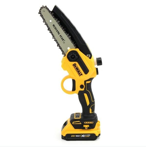 Аккумуляторная мини пила DeWalt DCM160N (24V, 4AH, шина 20 см) с автоматической смазкой цепи DCM160N - 20см фото