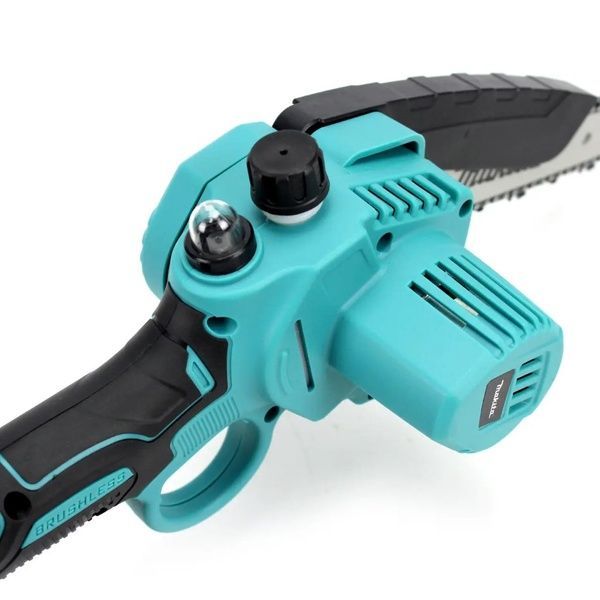 Акумуляторна міні-пила Makita DUC155HN-8 (36V, 5AH, шина 20 см) з автоматичним змащуванням ланцюга DUC155HN- 36V фото