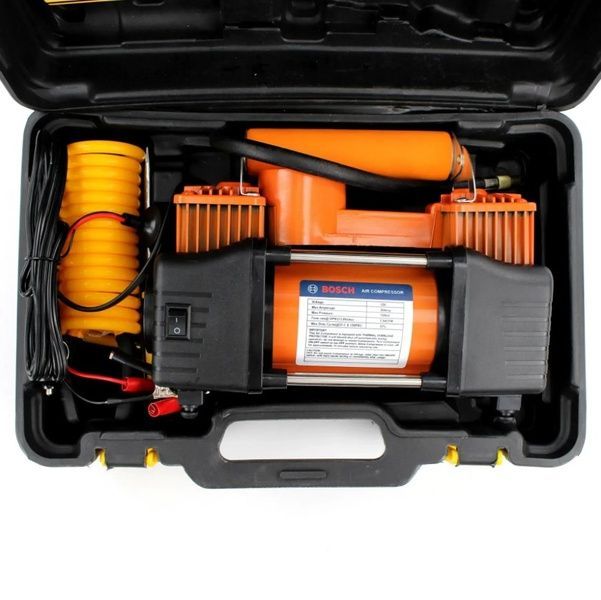 Автомобильный воздушный компрессор Bosch (72л/мин 12V, 30A), с набором инструментов 3544 фото
