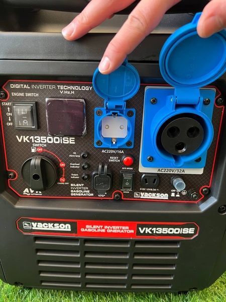 Инверторный генератор Vackson VK13500iSE 3.8 кВт с Электростартером  ручкой и колесами, тихий бензиновый генератор VK13500iSE (3.5-3.8 кВт) фото