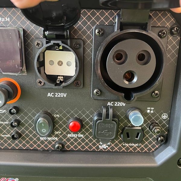 Інверторний бензиновий генератор Zeko ZK8700S-INV-W-NG/GAZ 5.0 кВт, Газ-Бензин, тихий бензиновий генератор ZK8700S-INV-W-NG (4.5/5.0 кВт) фото